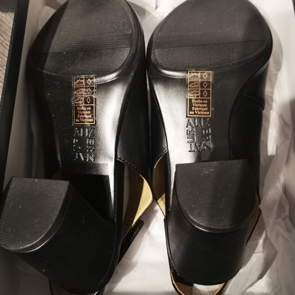 Naturalizer: Peep toe, Sling back heels - Picture 4 of 4